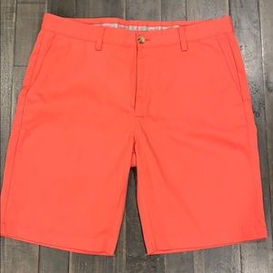 Vineyard Vines “Links Short” Size 32